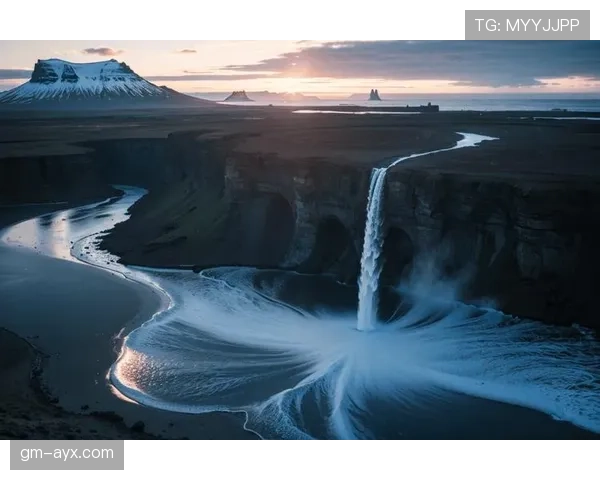 《冰岛雷克雅未克：北极光下解锁新奇体验，城市魅力持续吸引全球游客》