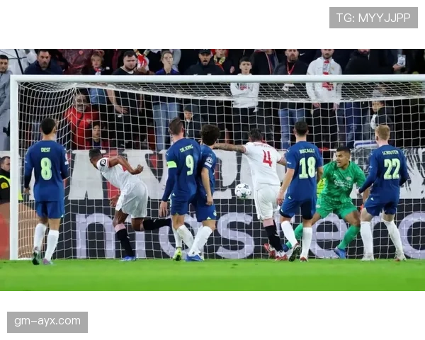 西甲欧联决赛在即，巅峰对决引爆球迷期待